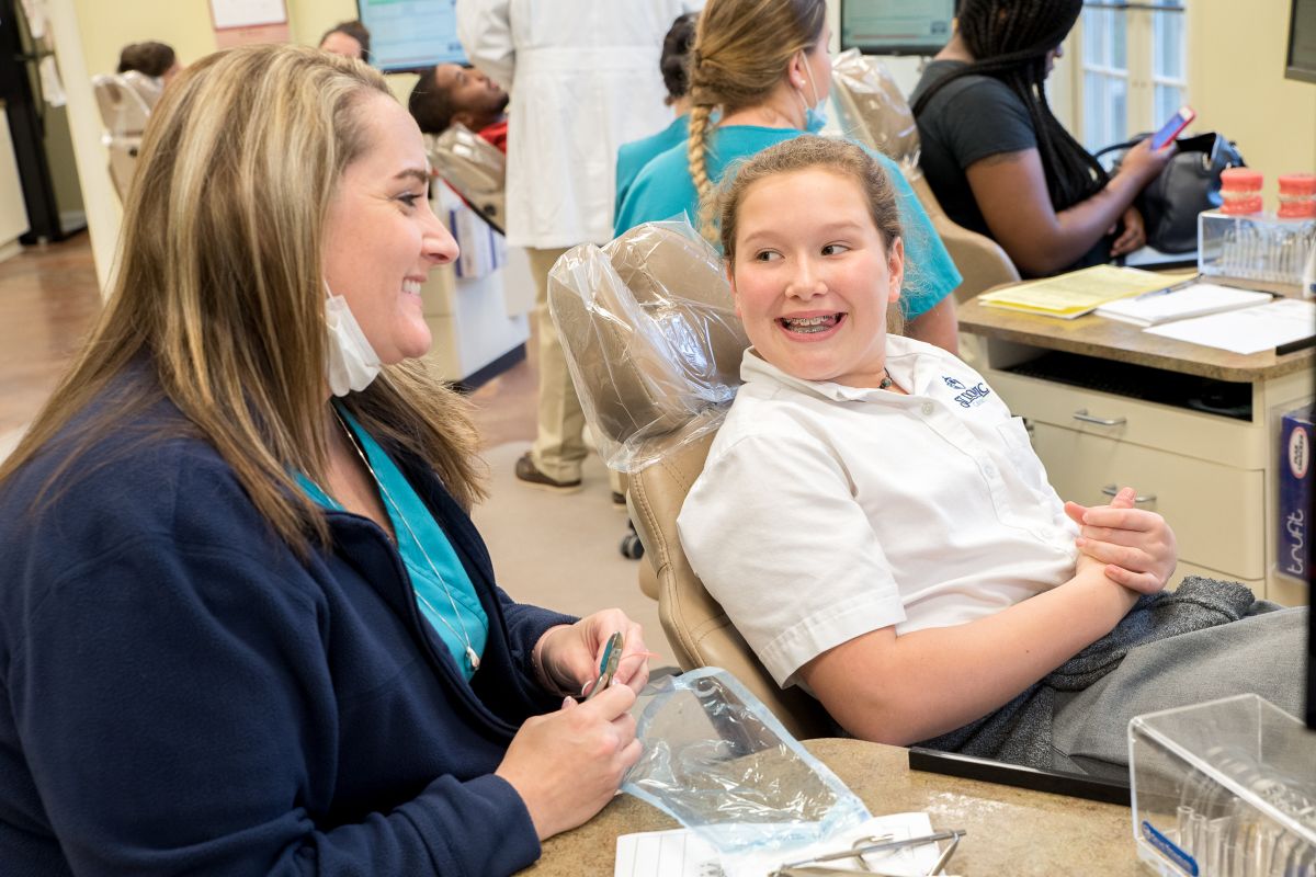 How to Foster Good Dental Habits in Kids with Braces